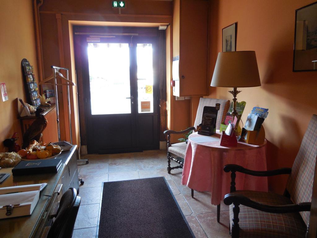 Hotel Le Lion D'Or 살브리스 외부 사진